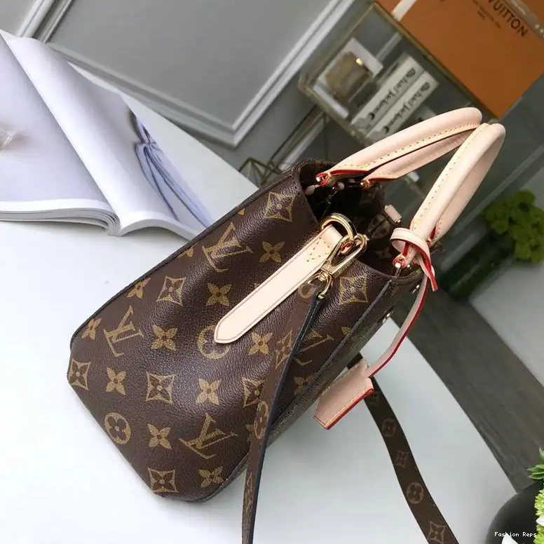Fashion Reps Bags LV 19T1L0191 0509